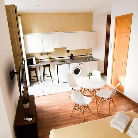 Letmalaga Carreteria 82' Apartment Malaga